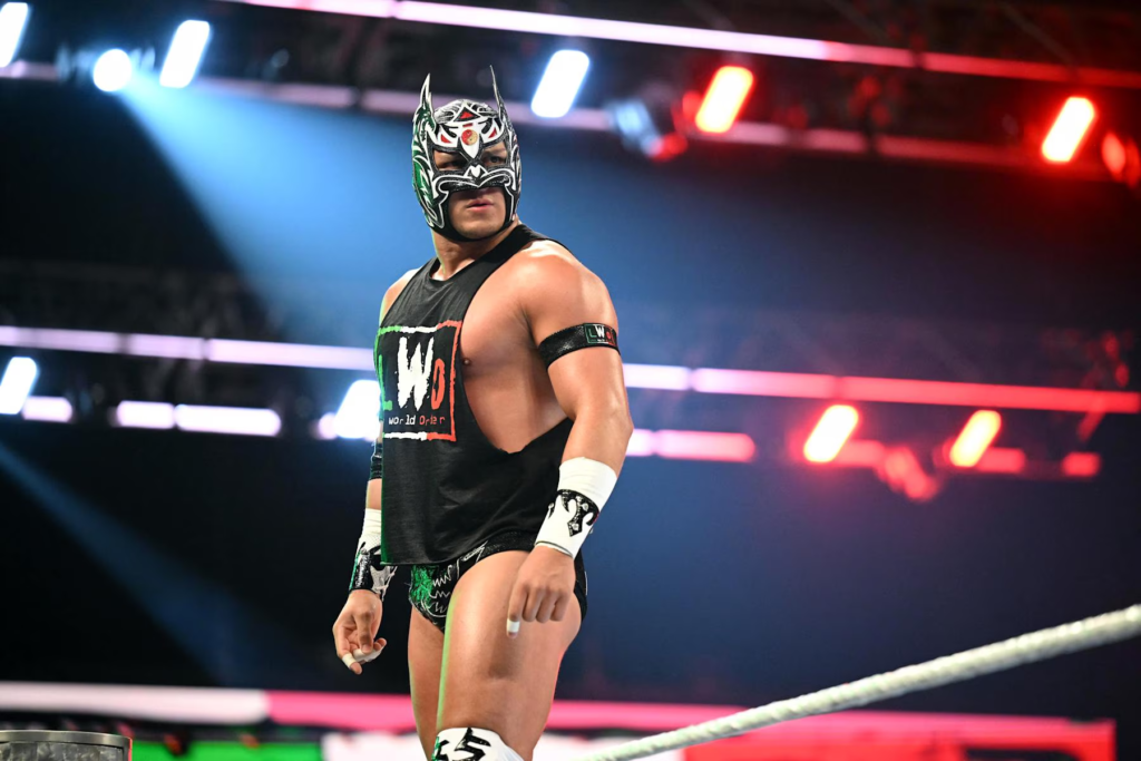 Dragon Lee Early Life and Education